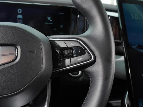 Geely Atlas II с пробегом 2024 года, цена 3 248 000 рублей, 32194 км, внедорожник, Автокод Объявления