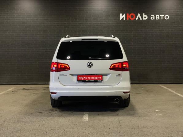 Volkswagen Sharan II с пробегом 2011 года, цена 1 465 000 рублей, 133607 км, минивэн, Автокод Объявления