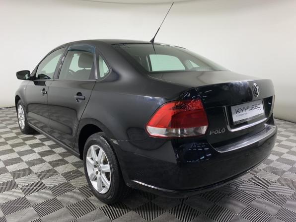 Volkswagen Polo V с пробегом 2012 года, цена 670 000 рублей, 220101 км, седан, Автокод Объявления