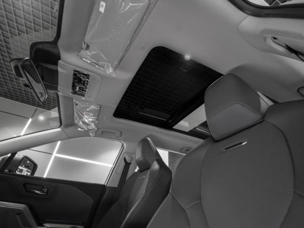 Toyota RAV4 VI (XA60) с пробегом 2026 года, цена 4 300 000 рублей, 10 км, внедорожник, Автокод Объявления