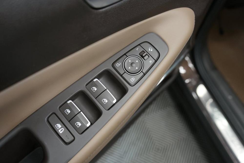Hyundai Santa Fe IV Рестайлинг Крым  - изображение 9