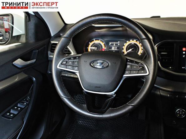 Lada (ВАЗ) Vesta I Рестайлинг (NG) с пробегом 2023 года, цена 1 157 000 рублей, 27451 км, седан, Автокод Объявления