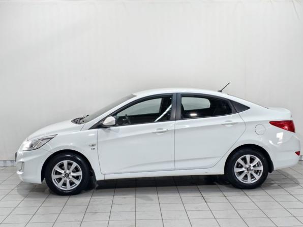Hyundai Solaris I с пробегом 2013 года, цена 774 000 рублей, 145474 км, седан, Автокод Объявления