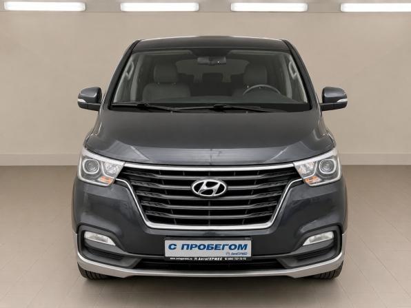 Hyundai H-1 II Рестайлинг 2 с пробегом 2021 года, цена 3 230 000 рублей, 138273 км, минивэн, Автокод Объявления