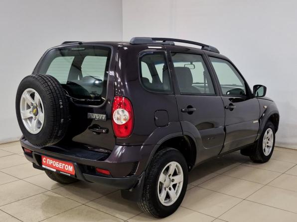 Chevrolet Niva I Рестайлинг с пробегом 2017 года, цена 720 000 рублей, 87402 км, внедорожник, Автокод Объявления