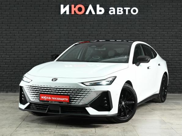 Changan UNI-V I с пробегом 2024 года, цена 2 550 000 рублей, 12341 км, лифтбек, Автокод Объявления