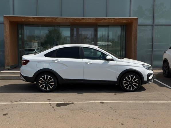 Lada (ВАЗ) Vesta I Рестайлинг (NG) с пробегом 2023 года, цена 1 420 000 рублей, 31912 км, седан, Автокод Объявления