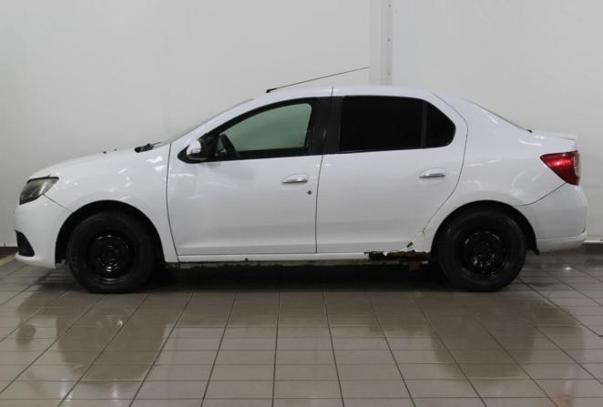 Renault Logan II с пробегом 2017 года, цена 210 000 рублей, 385133 км, седан, Автокод Объявления