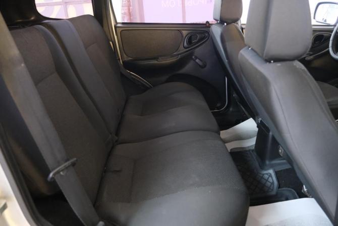 Chevrolet Niva I Рестайлинг с пробегом 2013 года, цена 589 000 рублей, 330000 км, внедорожник, Автокод Объявления