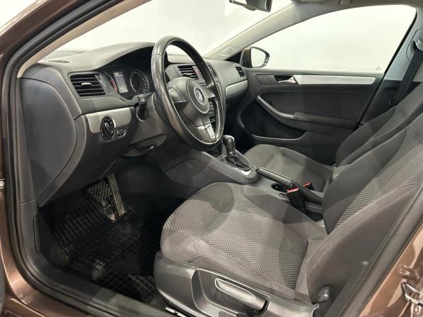 Volkswagen Jetta VI с пробегом 2011 года, цена 769 000 рублей, 202438 км, седан, Автокод Объявления