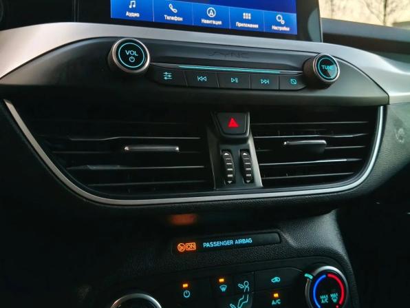 Ford Focus IV с пробегом 2019 года, цена 1 350 000 рублей, 174700 км, универсал, Автокод Объявления