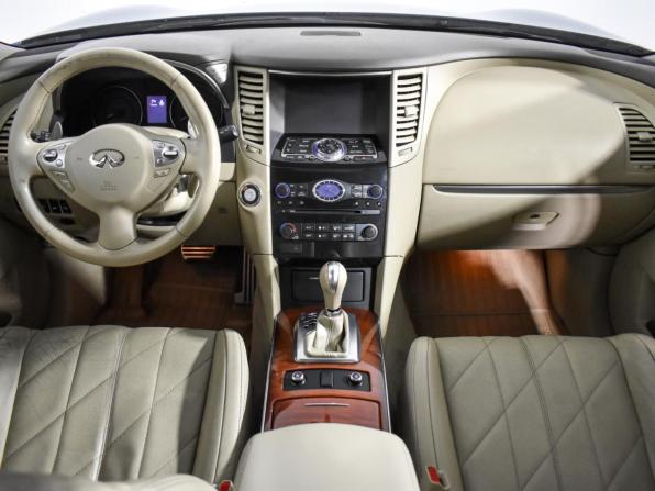 Infiniti QX70 с пробегом 2014 года, цена 1 350 000 рублей, 311006 км, внедорожник, Автокод Объявления