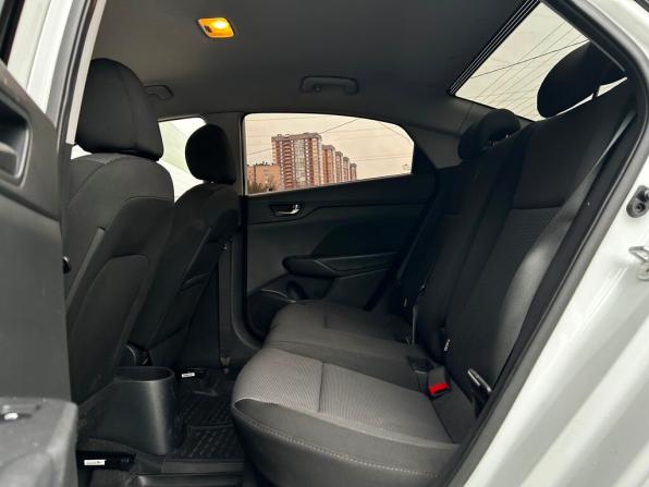 Hyundai Solaris II с пробегом 2019 года, цена 1 155 600 рублей, 161818 км, седан, Автокод Объявления