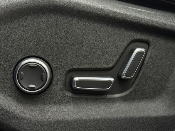 Geely Monjaro I с пробегом 2023 года, цена 3 100 001 рубль, 40235 км, внедорожник, Автокод Объявления