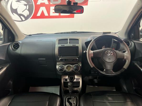 Toyota Ist II с пробегом 2011 года, цена 790 000 рублей, 128515 км, хэтчбек, Автокод Объявления