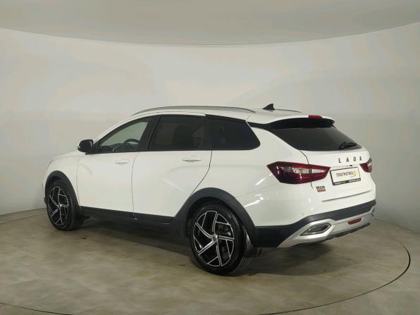 Lada (ВАЗ) Vesta I Рестайлинг (NG) с пробегом 2025 года, цена 1 490 000 рублей, 29369 км, универсал, Автокод Объявления