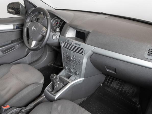 Opel Astra H Рестайлинг с пробегом 2013 года, цена 527 000 рублей, 215664 км, седан, Автокод Объявления