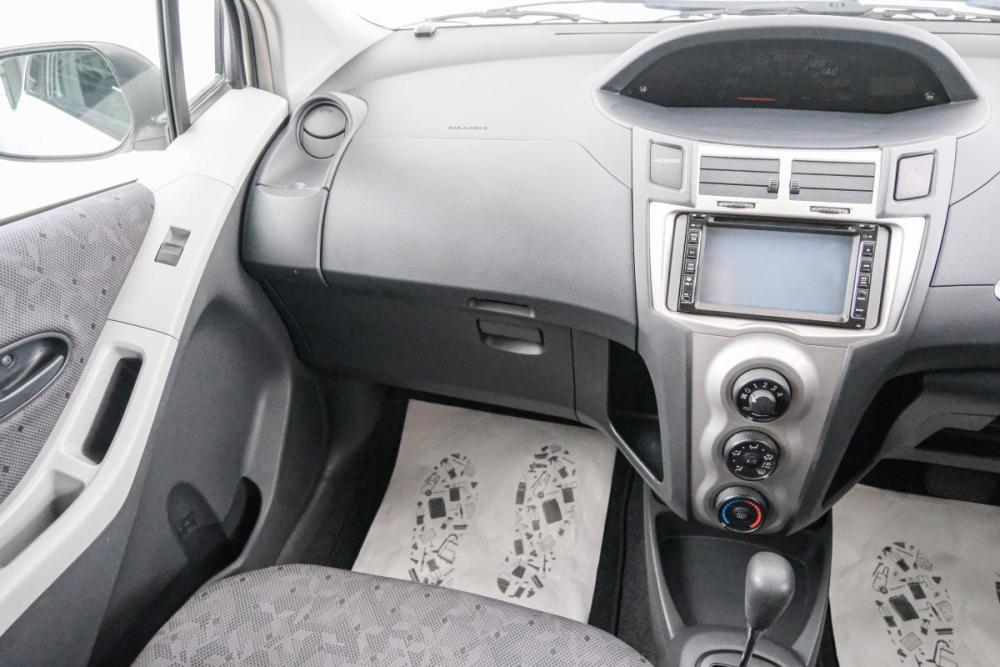 Toyota Vitz II (XP90) Красноярск  - изображение 12