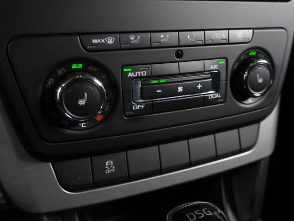 Skoda Yeti I с пробегом 2013 года, цена 1 229 000 рублей, 168311 км, внедорожник, Автокод Объявления