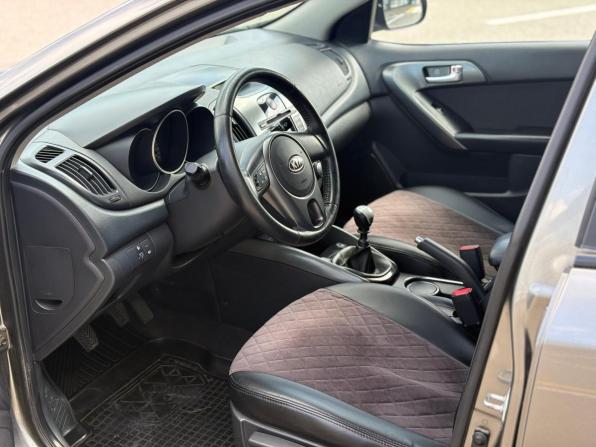 Kia Cerato II с пробегом 2011 года, цена 739 000 рублей, 195124 км, седан, Автокод Объявления