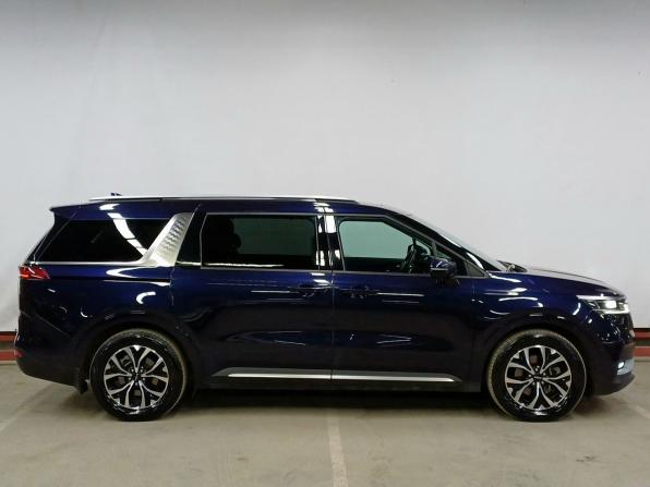 Kia Carnival IV с пробегом 2023 года, цена 3 999 000 рублей, 92280 км, минивэн, Автокод Объявления