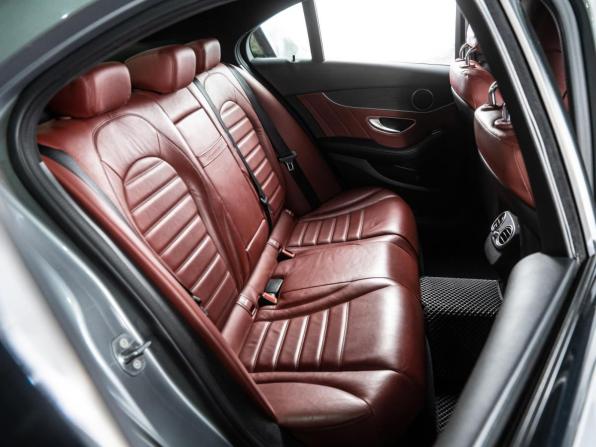 Mercedes-Benz C-Класс IV (W205) с пробегом 2016 года, цена 2 329 000 рублей, 166328 км, седан, Автокод Объявления