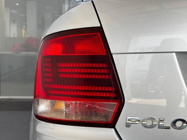 Volkswagen Polo V Рестайлинг с пробегом 2018 года, цена 910 000 рублей, 217339 км, седан, Автокод Объявления