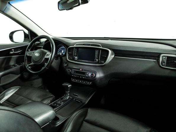 Kia Sorento III Prime Рестайлинг с пробегом 2018 года, цена 1 999 777 рублей, 342242 км, внедорожник, Автокод Объявления