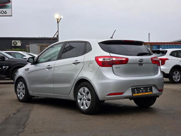 Kia Rio III с пробегом 2014 года, цена 670 000 рублей, 152750 км, хэтчбек, Автокод Объявления
