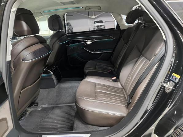 Audi A8 IV (D5) с пробегом 2018 года, цена 4 940 000 рублей, 135553 км, седан, Автокод Объявления