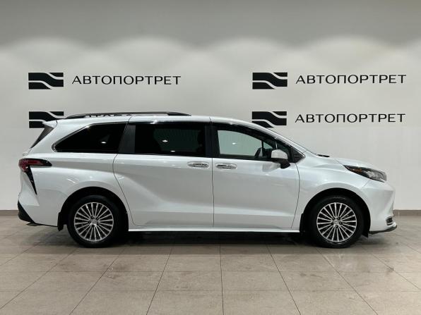 Toyota Sienna IV с пробегом 2021 года, цена 4 999 000 рублей, 76257 км, минивэн, Автокод Объявления