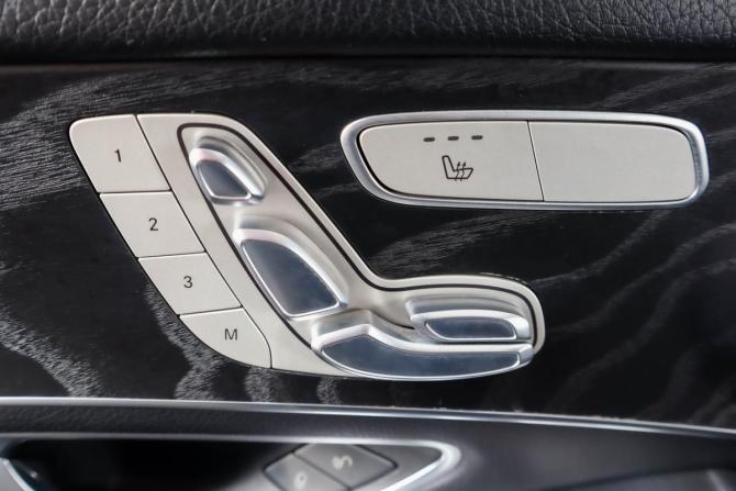 Mercedes-Benz GLC I (X253) с пробегом 2017 года, цена 3 629 000 рублей, 120000 км, внедорожник, Автокод Объявления