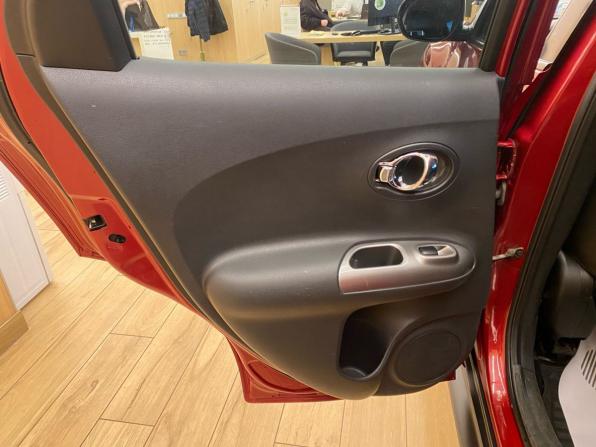 Nissan Juke I с пробегом 2011 года, цена 898 000 рублей, 153000 км, внедорожник, Автокод Объявления