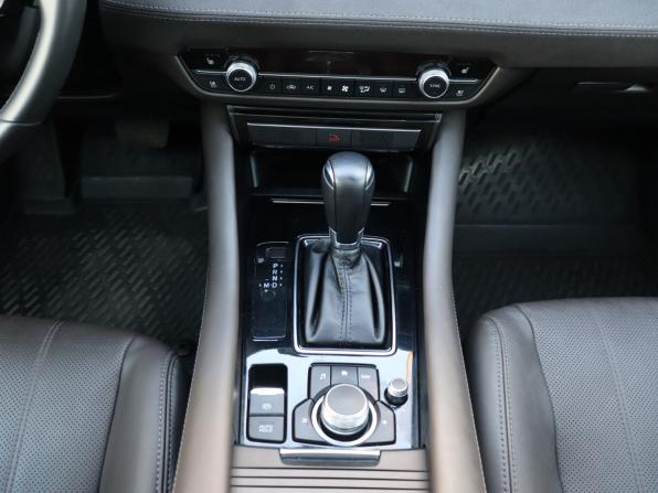 Mazda 6 III (GJ) Рестайлинг 2 с пробегом 2023 года, цена 3 299 000 рублей, 17938 км, седан, Автокод Объявления