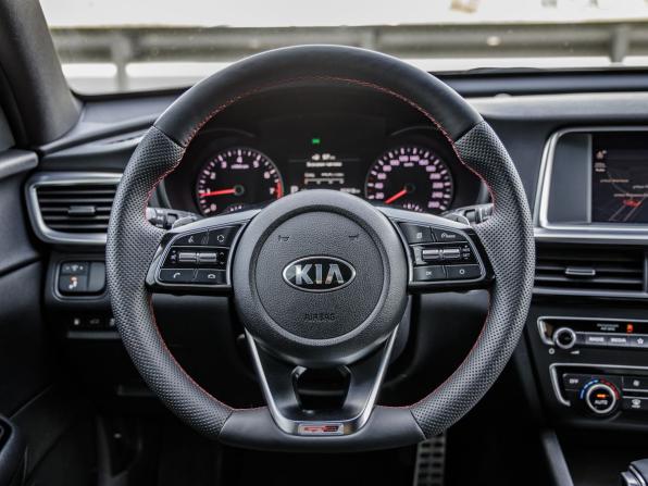 Kia Optima IV Рестайлинг с пробегом 2019 года, цена 2 298 000 рублей, 85910 км, седан, Автокод Объявления
