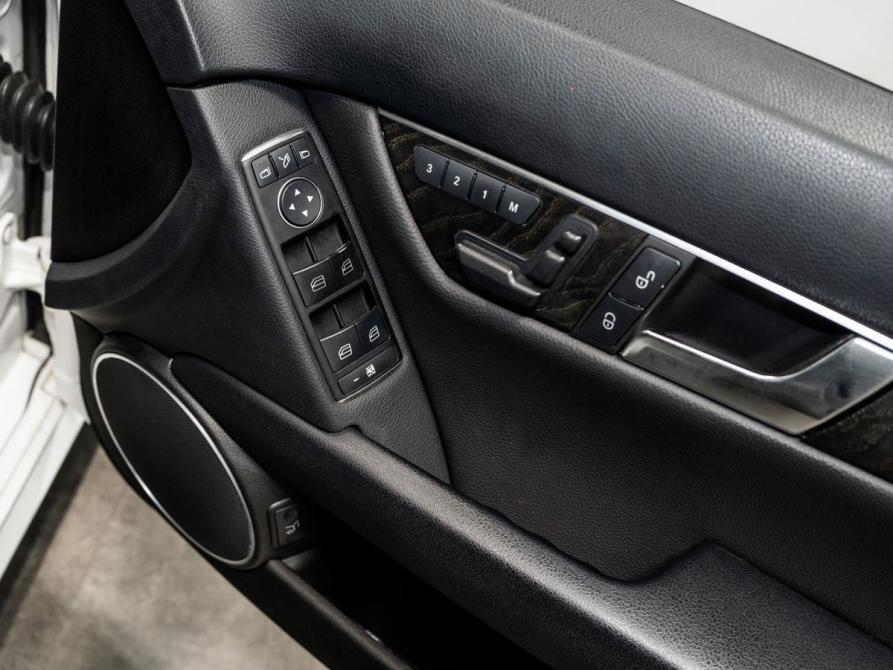 Mercedes-Benz C-Класс III (W204) Рестайлинг Чита  - изображение 17