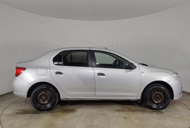 Renault Logan II Рестайлинг с пробегом 2019 года, цена 405 000 рублей, 221000 км, седан, Автокод Объявления