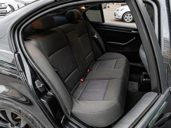 BMW 3 серии IV (E46) Рестайлинг с пробегом 2003 года, цена 899 000 рублей, 301755 км, седан, Автокод Объявления