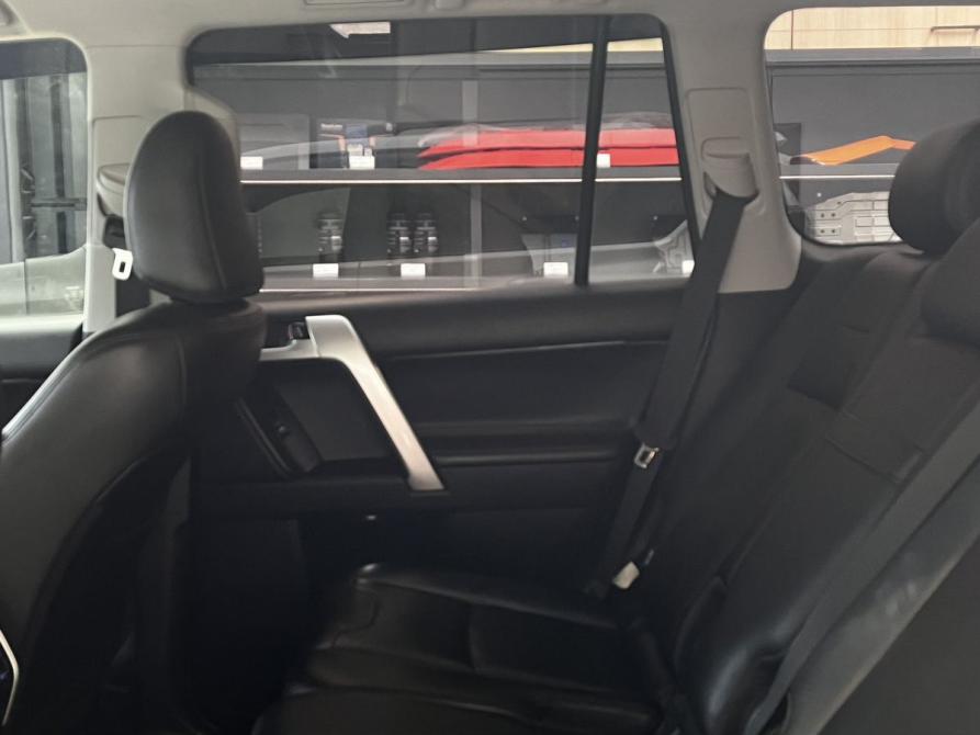 Toyota Land Cruiser Prado 150 Series Рестайлинг 3 Новосибирск  - изображение 14