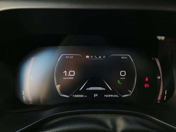 Haval Jolion I Рестайлинг с пробегом 2025 года, цена 2 219 000 рублей, 16652 км, внедорожник, Автокод Объявления