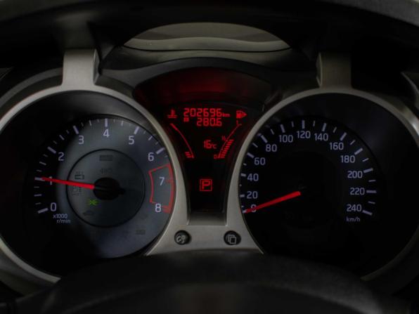 Nissan Juke I с пробегом 2013 года, цена 895 000 рублей, 202693 км, внедорожник, Автокод Объявления