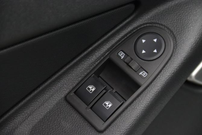 Lada (ВАЗ) Granta I Рестайлинг с пробегом 2025 года, цена 995 950 рублей, 2505 км, лифтбек, Автокод Объявления