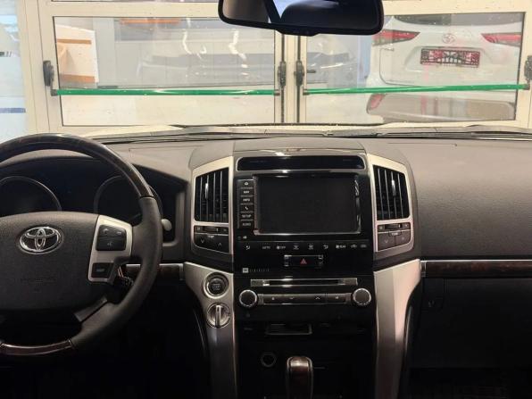 Toyota Land Cruiser 200 Series Рестайлинг 1 с пробегом 2015 года, цена 4 400 000 рублей, 172435 км, внедорожник, Автокод Объявления