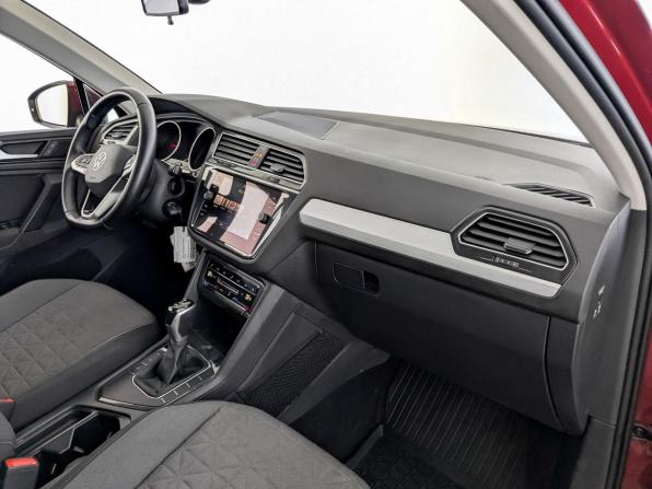 Volkswagen Tiguan II Рестайлинг с пробегом 2021 года, цена 2 075 000 рублей, 146811 км, внедорожник, Автокод Объявления