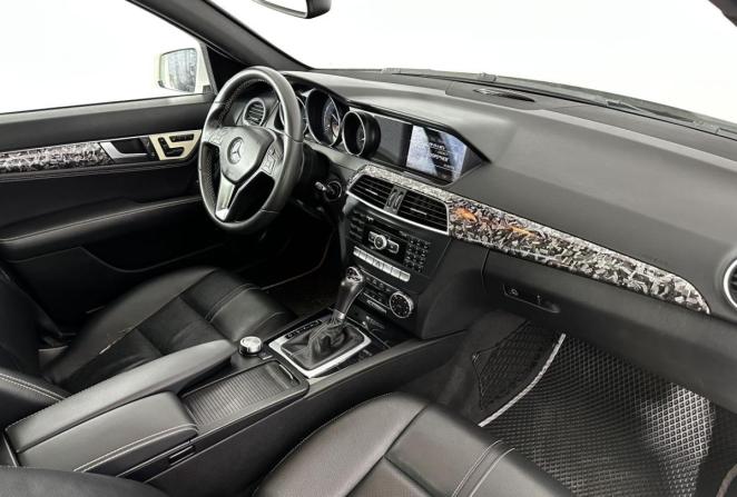 Mercedes-Benz C-Класс III (W204) Рестайлинг с пробегом 2013 года, цена 1 580 000 рублей, 297964 км, седан, Автокод Объявления