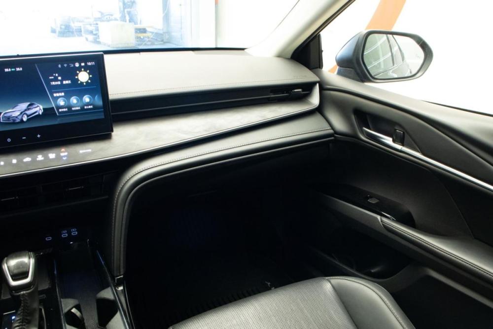 Toyota Camry IX (XV80) China Market Москва  - изображение 28