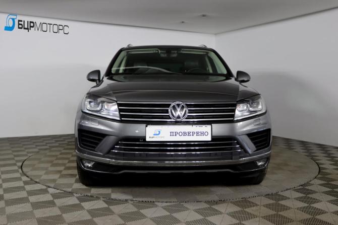 Volkswagen Touareg II Рестайлинг с пробегом 2016 года, цена 2 949 990 рублей, 101107 км, внедорожник, Автокод Объявления