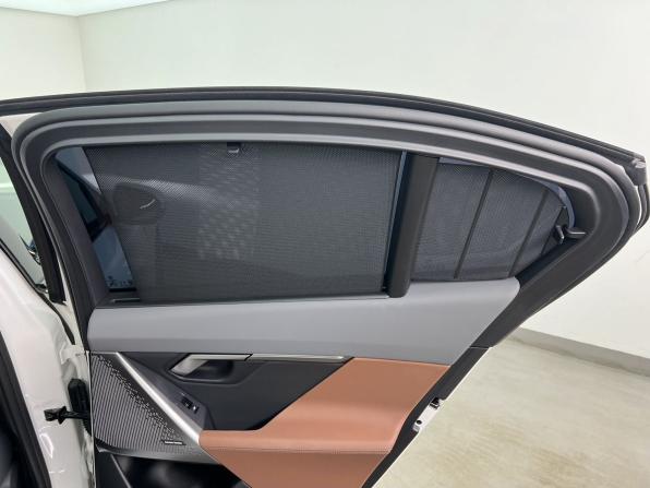 BMW 5 серии VIII (G60/G61/G68) с пробегом 2023 года, цена 7 770 000 рублей, 12800 км, седан, Автокод Объявления