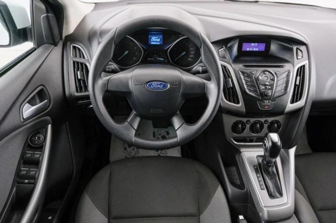 Ford Focus III с пробегом 2012 года, цена 1 049 000 рублей, 60000 км, седан, Автокод Объявления