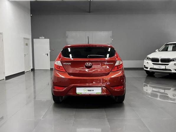 Hyundai Solaris I с пробегом 2014 года, цена 975 000 рублей, 144076 км, хэтчбек, Автокод Объявления